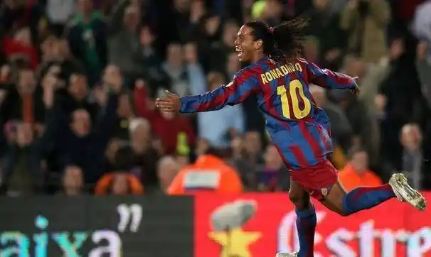 足球俱乐部 足球俱乐部