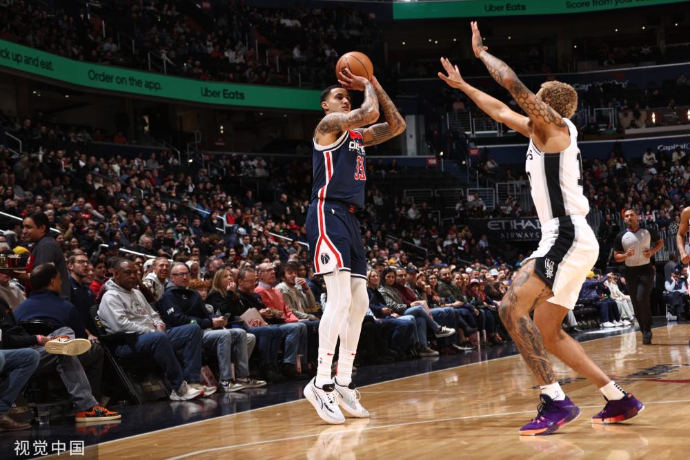 他展现了极 他展现了极